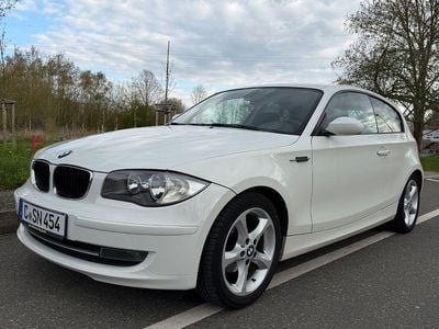 Gebraucht BMW 116 122 PS (89 kW) 2008 Weiß Kleinwagen