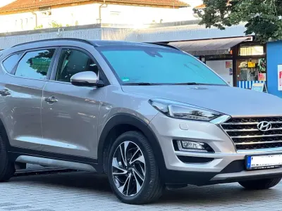 Gebraucht Hyundai Tucson Premium 185 PS (136 kW) 2019 Silber SUV