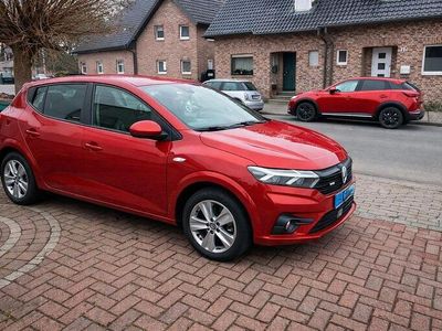 Gebraucht Dacia Sandero Comfort 101 PS (74 kW) 2021 Rot Limousine