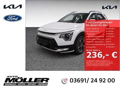 Weiss Gebraucht 2025 Kia Niro Vision SUV | 28.899 € (Guter Preis)