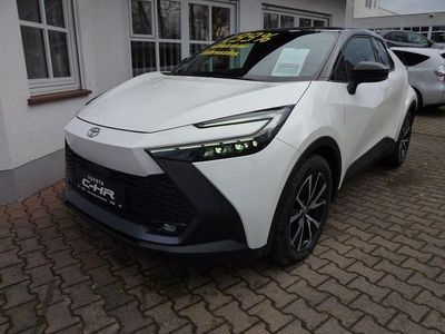 Neu Toyota C-HR 223 PS (164 kW) 2025 Weiß SUV