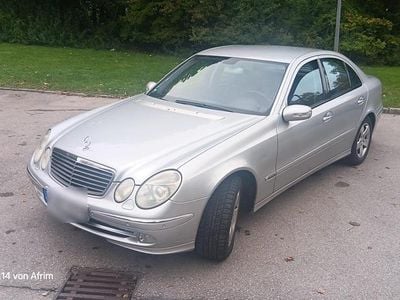 Mercedes E320
