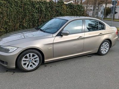 gebraucht BMW 318 i (E90)