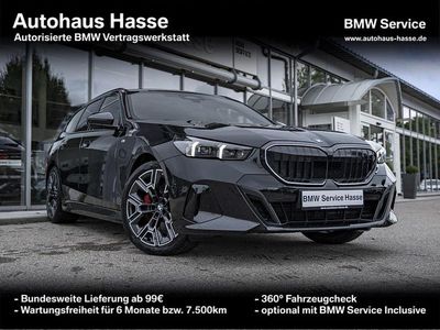 Black sapphire metallic Gebraucht 2025 BMW 520 M Sport Kombi | 58.890 € (Fairer Preis)