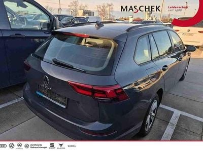 Uranograu Gebraucht 2022 VW Golf VIII Life Kombi | 17.840 € (Guter Preis)