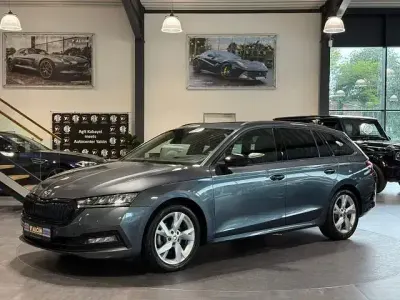 Gebraucht Skoda Octavia Style 150 PS (110 kW) 2021 Grau Kombi
