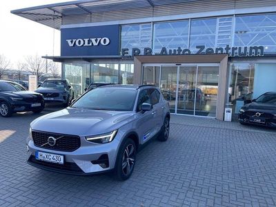 Usata Volvo XC40 Plus 163 CV (119 kW) 2026 Argento SUV