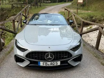 Gebraucht Mercedes SL63 AMG AMG 585 PS (430 kW) 2022 Grau Cabrio
