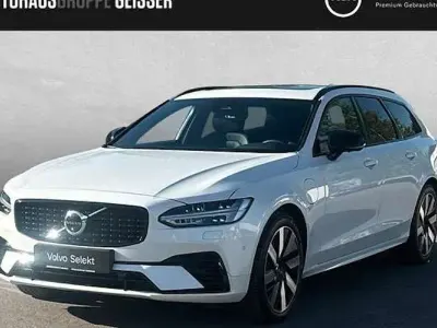 Usata Volvo V90 Ultra 455 CV (334 kW) 2025 Bianco Station wagon