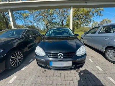Gebraucht VW Golf IV 102 PS (75 kW) 2005 Schwarz Limousine