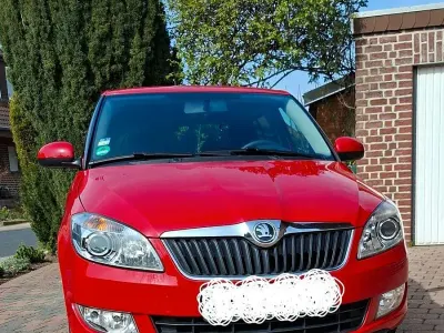 Gebraucht Skoda Fabia Fresh 86 PS (63 kW) 2013 Rot Kleinwagen