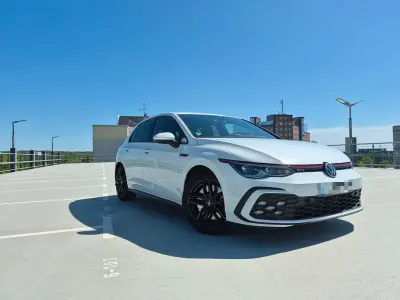 Gebraucht VW Golf VIII GTI 245 PS (180 kW) 2020 Weiß Limousine