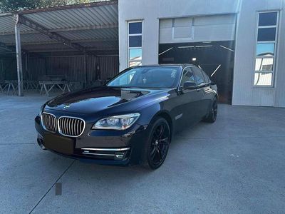 BMW 730