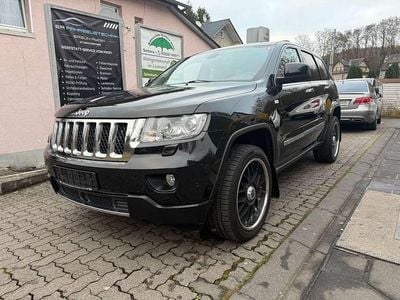 Gebraucht Jeep Grand Cherokee Overland 241 PS (177 kW) 2011 Brilliant black crystal pearl SUV