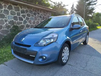 Gebraucht Renault Clio GrandTour Dynamique 75 PS (55 kW) 2011 Blau Kombi