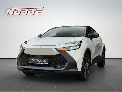 Neu Toyota C-HR 140 PS (102 kW) 2026 Platinumweiss perleffekt/schwa SUV