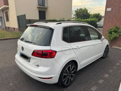 Gebraucht VW Golf Sportsvan Comfortline 150 PS (110 kW) 2014 Weiß Van / Kleinbus