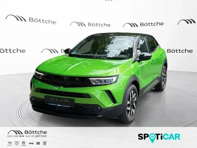 Gebraucht Opel Mokka GS Line 131 PS (96 kW) 2023 Matcha green SUV