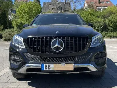 Brugt Mercedes GLE250 AMG line 204 HK (150 kW) 2017 Sort SUV