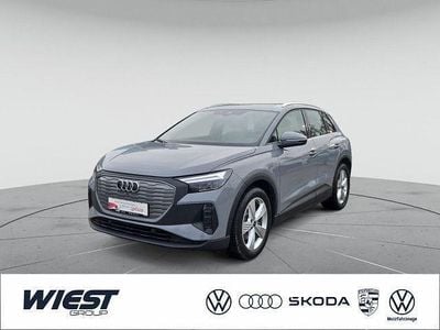 Kieselgrau Gebraucht 2022 Audi Q4 e-tron Ambiente SUV | 24.500 € (Guter Preis)