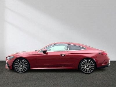 Gebraucht Mercedes CLE300 AMG 258 PS (189 kW) 2025 Rot Coupé
