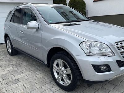 Gebraucht Mercedes ML280 190 PS (139 kW) 2009 Silber SUV
