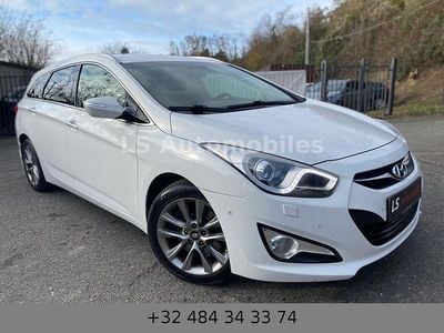 Gebraucht Hyundai i40 116 PS (85 kW) 2015 Weiß Limousine
