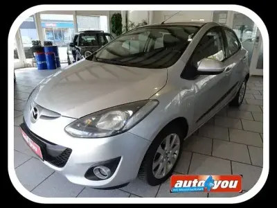 Usata Mazda 2 84 CV (61 kW) 2012 Argento Utilitaria