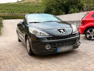 Gebraucht Peugeot 207 CC 120 PS (88 kW) 2008 Schwarz Cabrio