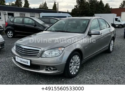 Gebraucht Mercedes C180 156 PS (114 kW) 2009 Silber Limousine