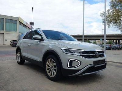 Second-hand VW T-Roc Style 116 CP (85 kW) 2022 Gri SUV