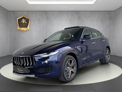 gebraucht Maserati Levante SQ4*3.0 V6*PANO*LUFT*4xSHZ*360° KAM*