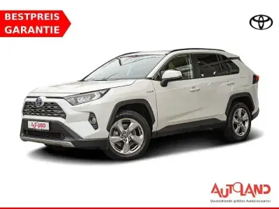 Używany Toyota RAV4 Hybrid Club 218 KM (160 kW) 2019 Biały SUV