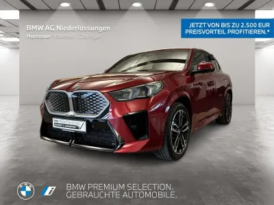 Gebraucht BMW iX2 M Sport 230 kW (313 PS) 2025 Rot SUV