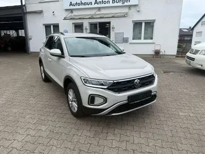 Używany VW T-Roc Cabriolet Life 150 KM (110 kW) 2025 Szary SUV