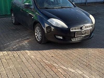 Gebraucht Fiat Bravo 105 PS (77 kW) 2011 Schwarz Kleinwagen