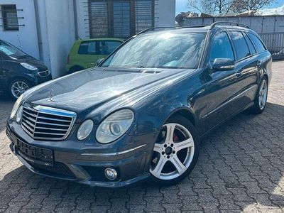 Usata Mercedes E320 Avantgarde 224 CV (164 kW) 2009 Grigio Berlina