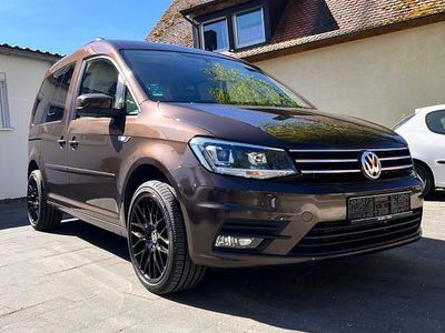 Usata VW Caddy S 150 CV (110 kW) 2017 Marrone Monovolume