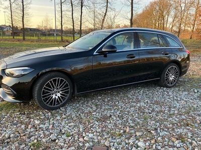 Gebraucht Mercedes C220 Business 200 PS (147 kW) 2023 Schwarz Kombi