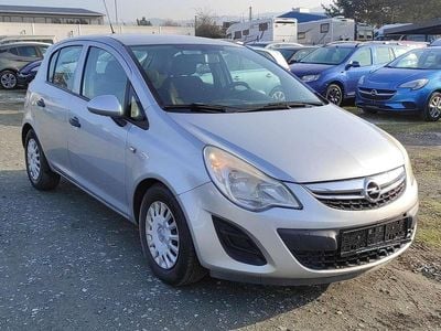 Gebraucht Opel Corsa Selection 69 PS (50 kW) 2013 Argonsilber/sovereign/silver Kleinwagen