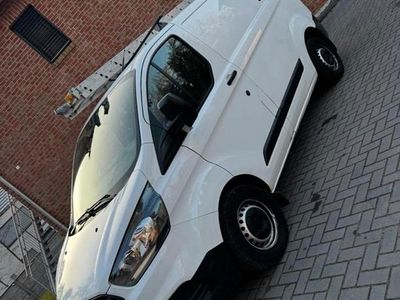 Gebraucht Ford Transit Custom 109 PS (80 kW) 2019 Weiß Van / Kleinbus