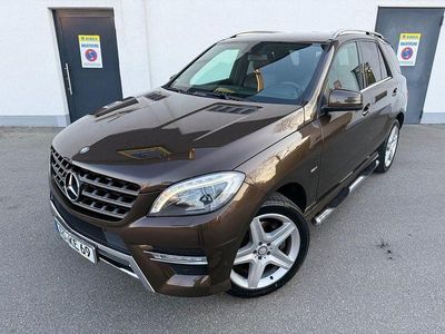 Usata Mercedes ML350 AMG 258 CV (189 kW) 2012 Marrone SUV