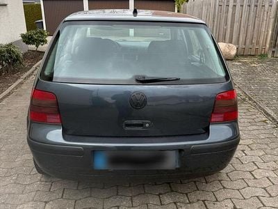 Usata VW Golf IV 110 CV (80 kW) 2002 Utilitaria