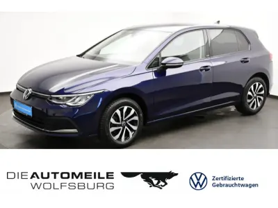 Second-hand VW Golf VIII 131 CP (96 kW) 2022 Berlinǎ