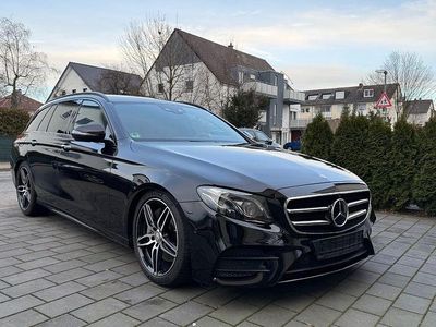 Gebraucht Mercedes E350 AMG 258 PS (189 kW) 2016 Schwarz Limousine