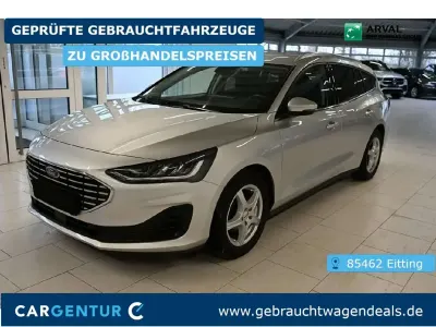 Gebraucht Ford Focus Titanium X 155 PS (114 kW) 2023 Unbekannt (metallic) Kombi