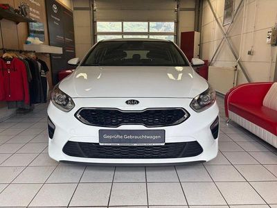Gebraucht Kia Ceed Vision 101 PS (74 kW) 2020 Weiß Kleinwagen