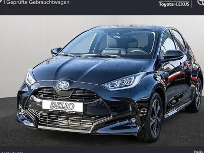 Neu Toyota Yaris Hybrid 116 PS (85 kW) 2026 Schwarz Limousine