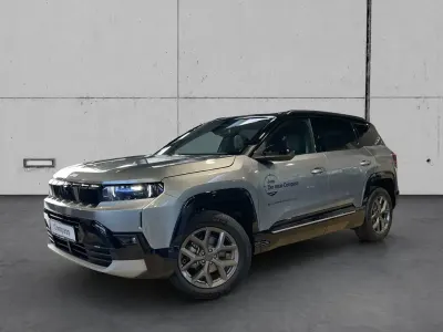 Gebraucht Jeep Compass 146 PS (107 kW) 2026 Xnb, vr519/a) (grau SUV