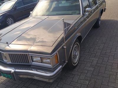 Gebraucht Oldsmobile Custom Cruiser 150 PS (110 kW) 1990 Silber Kombi
